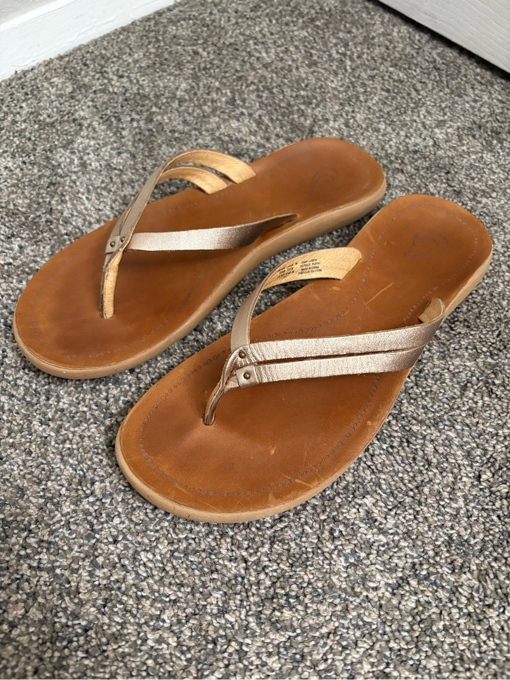 Olukai Kapehe Luana Flip Flop Sandals
